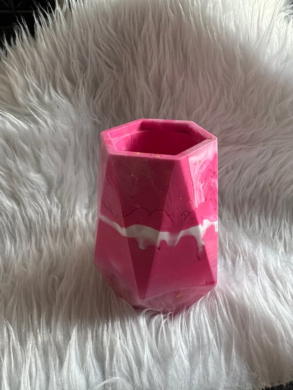 pink and white resin vase 