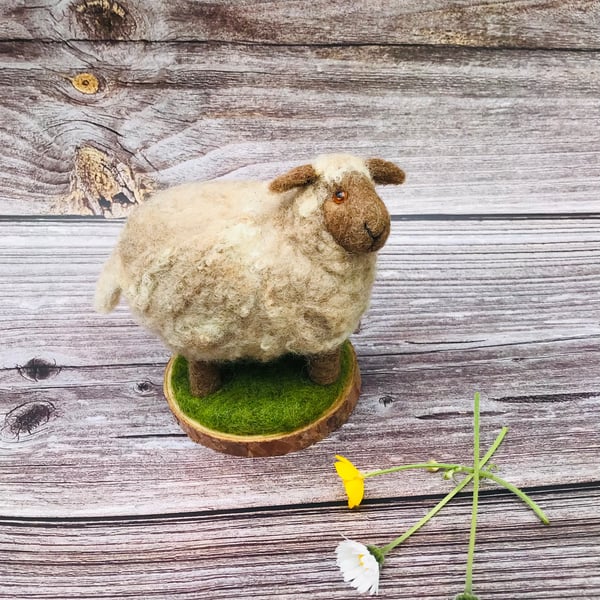 Needle Felted Shetland Sheepie - Sheep handmade countryside gift