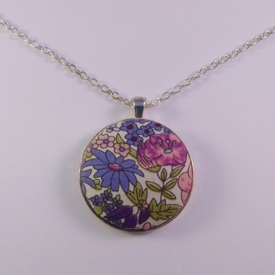 38mm Purple Floral Fabric Covered Button Pendant