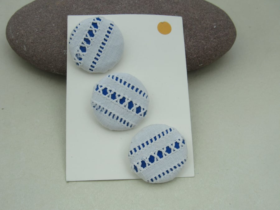 3cm Handmade Silk and Cotton Fabric Buttons