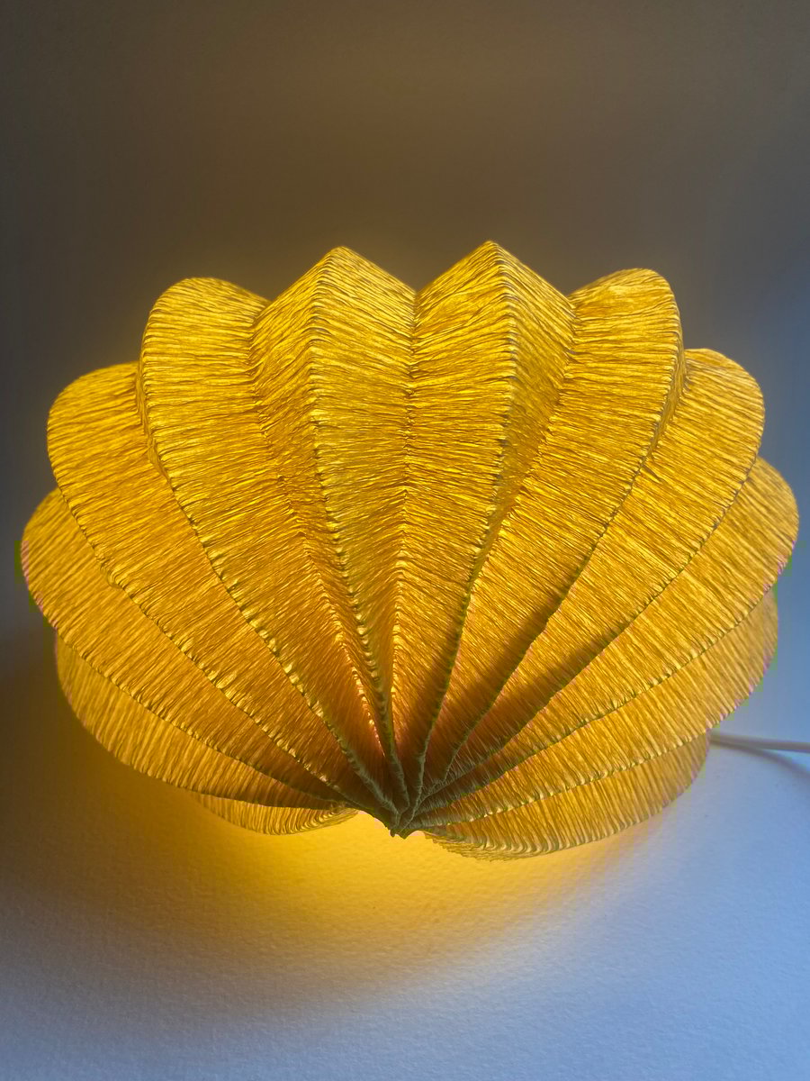 Paper table lamp - pod light