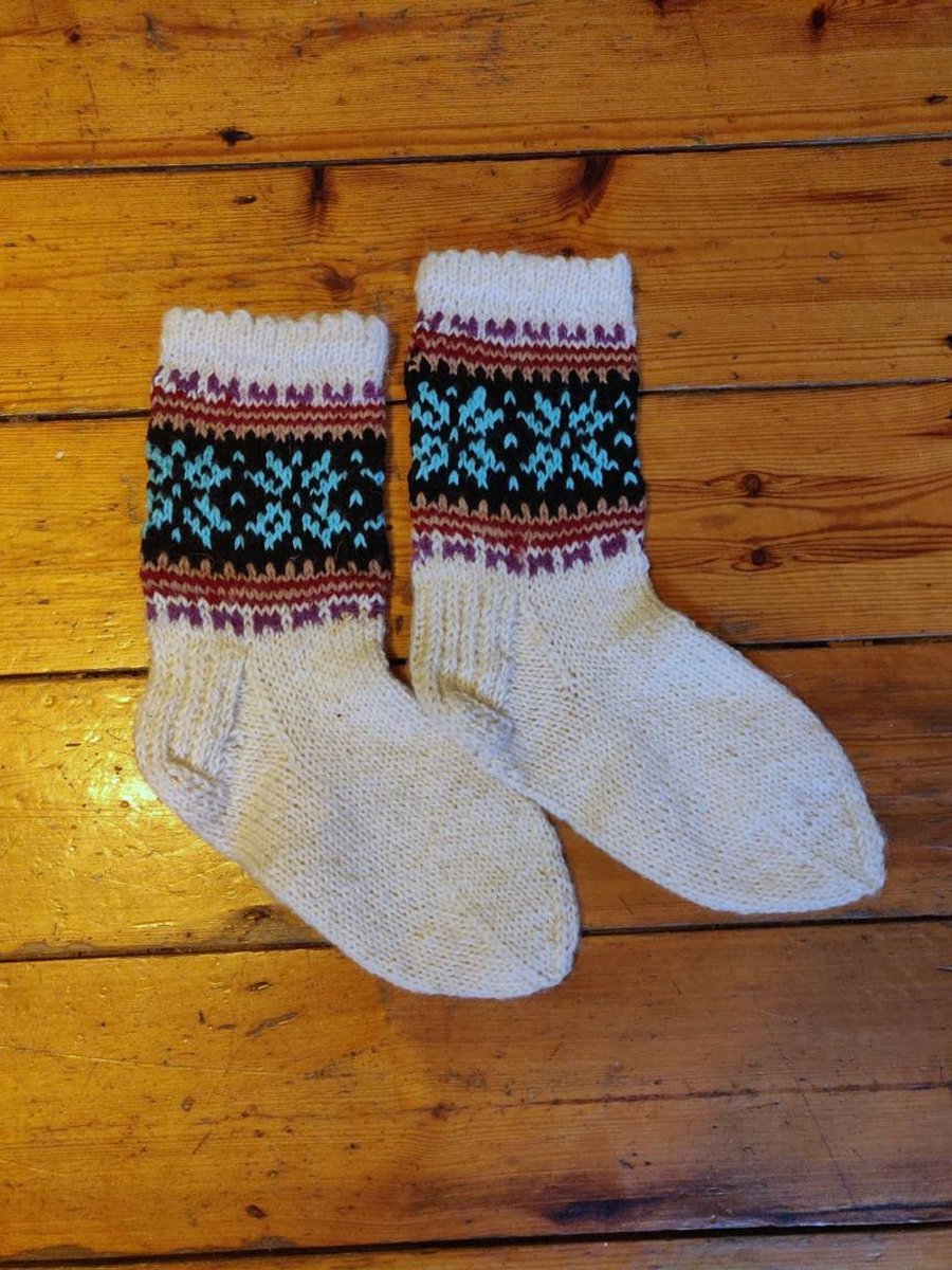 Hand knit traditional fairisle wool socks slippers nordic christmas scandinavian