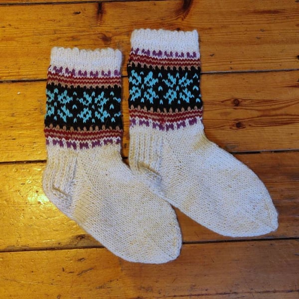 Hand knit traditional fairisle wool socks slippers nordic christmas scandinavian