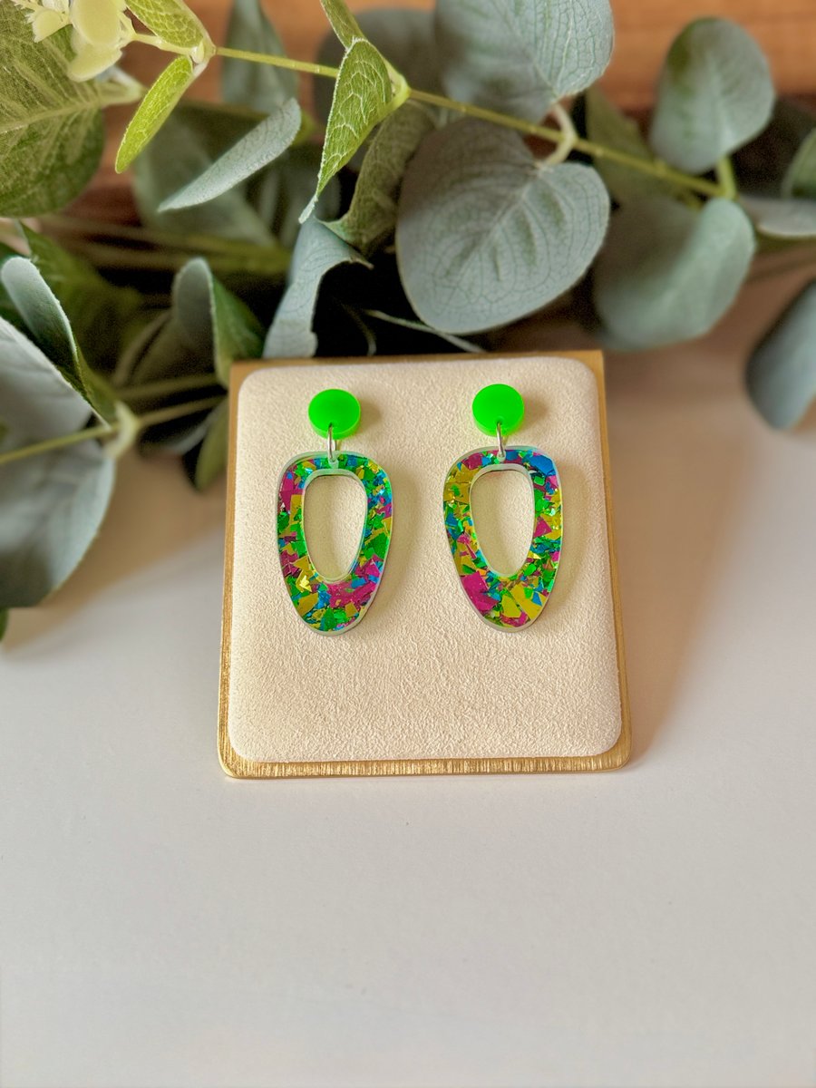Organic Hollow Oval Green Festival Confetti Earrings