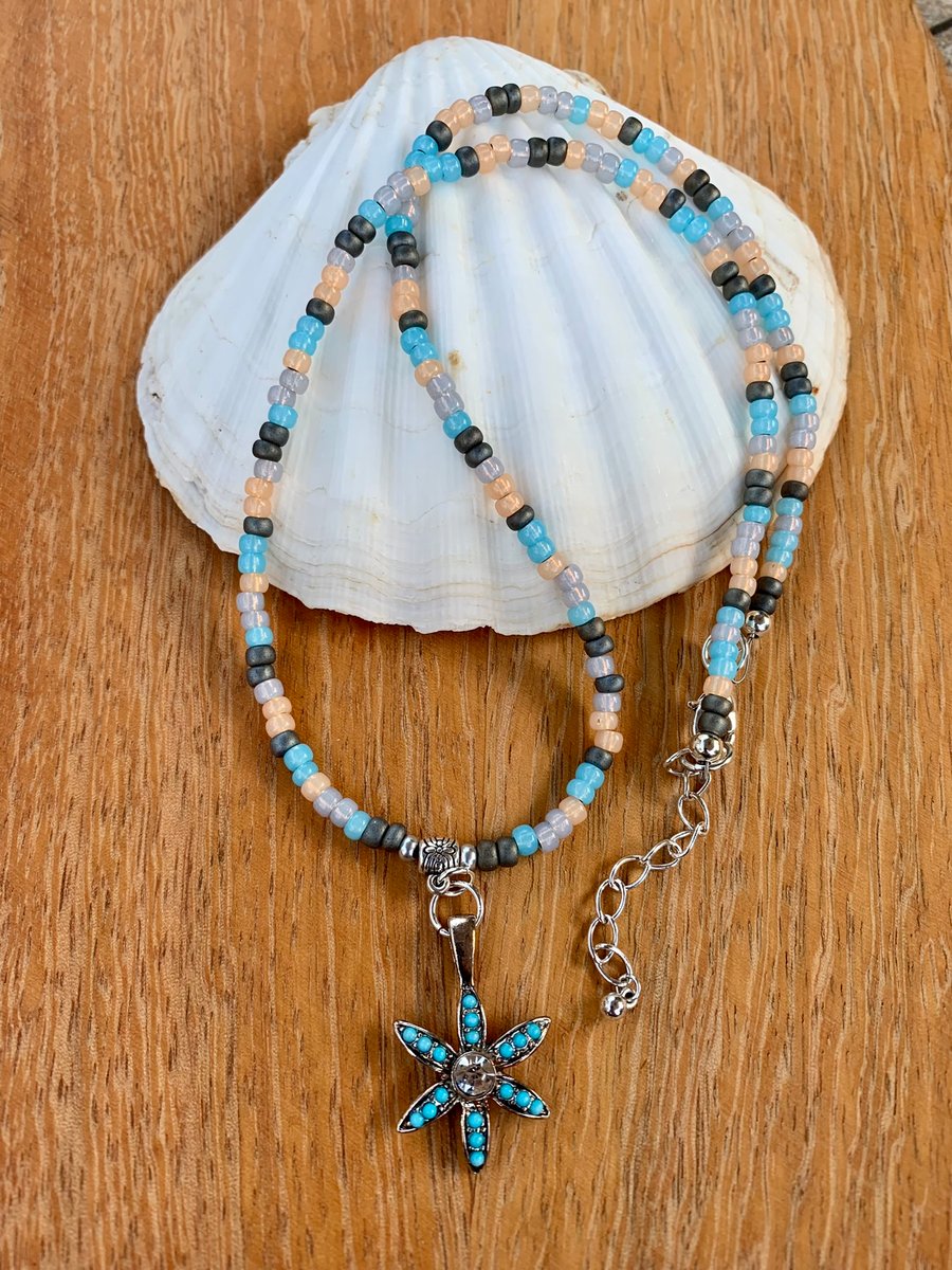Boho Style Beaded Turquoise Flower Pendant Necklace