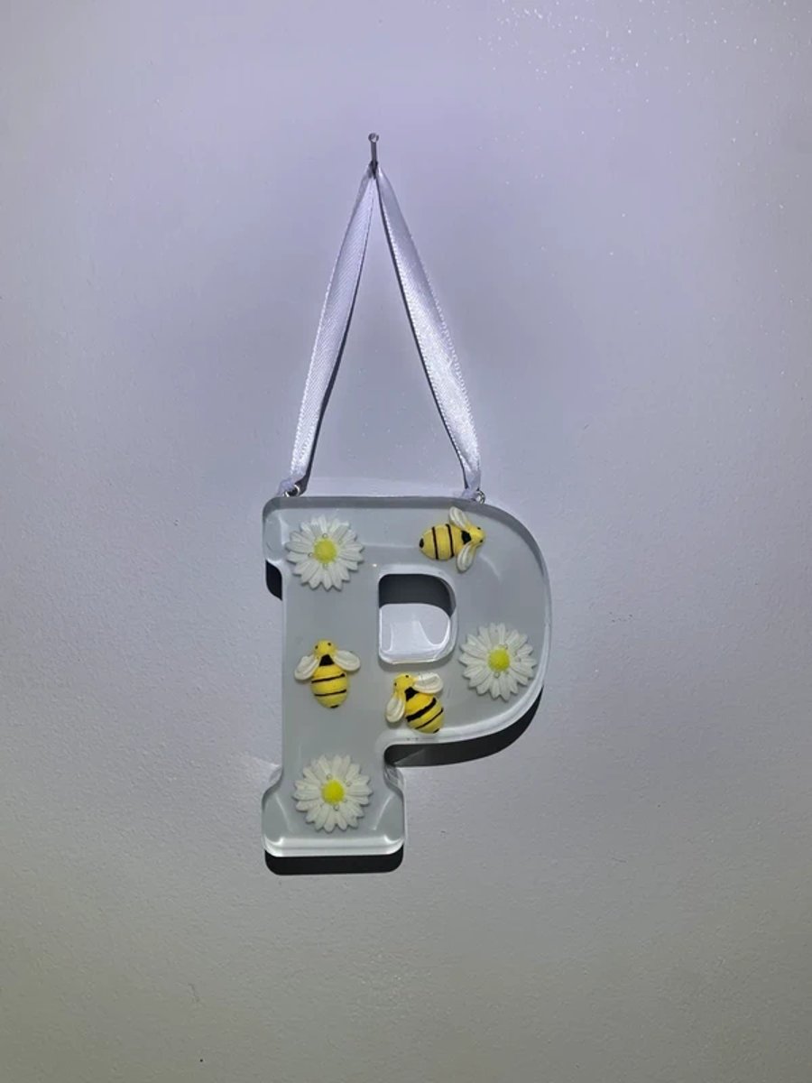 hanging letter