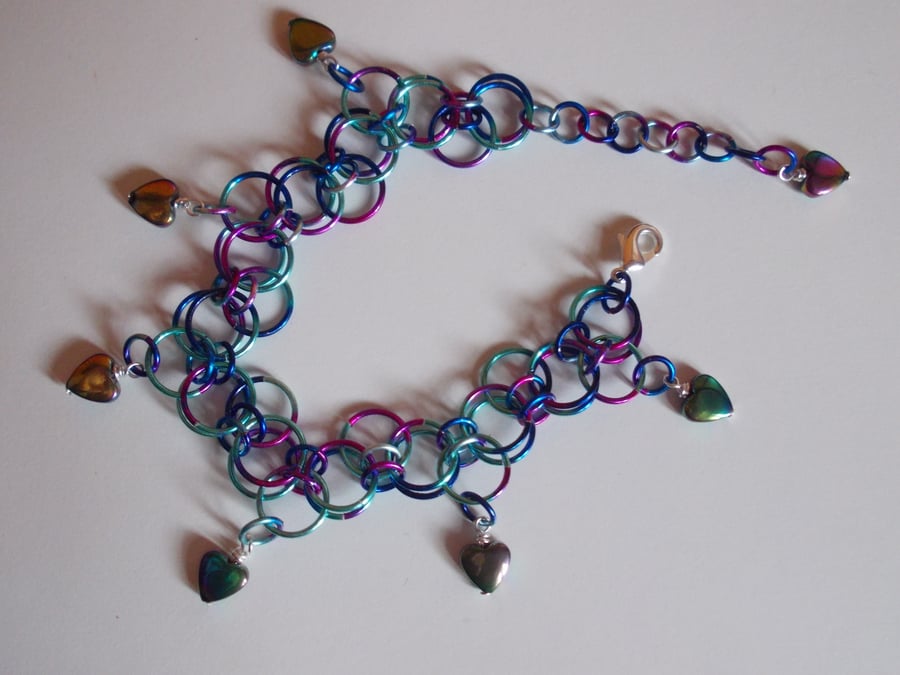 Alternative helm weave chainmaille charm bracelet