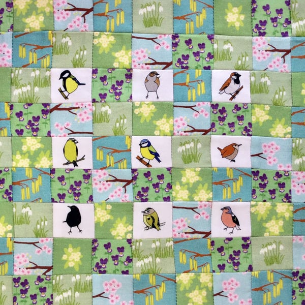 MIni Spring Garden Birds Patchwork Kit 