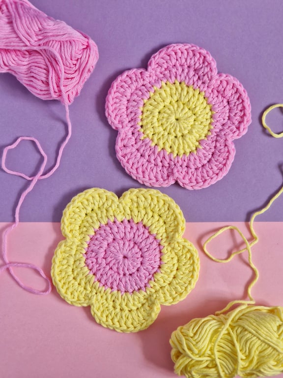 Flower Coasters Set of 2, Kitchen Decor, Housewarming Gift, Office Decor