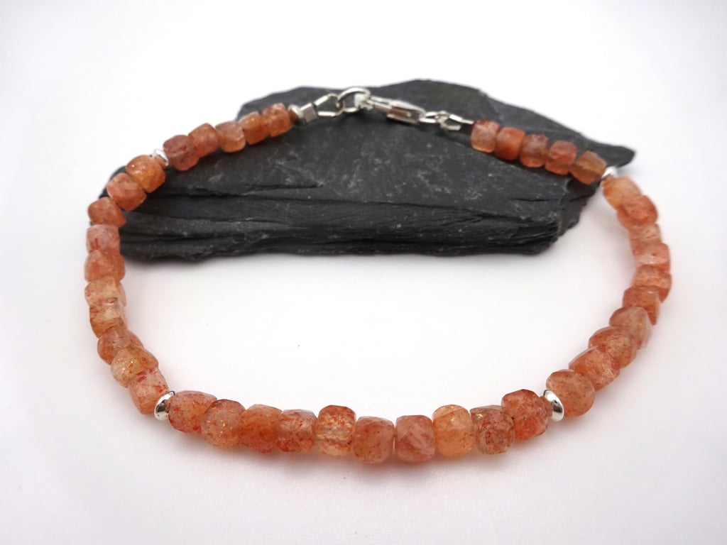 sunstone gemstone beaded bracelet