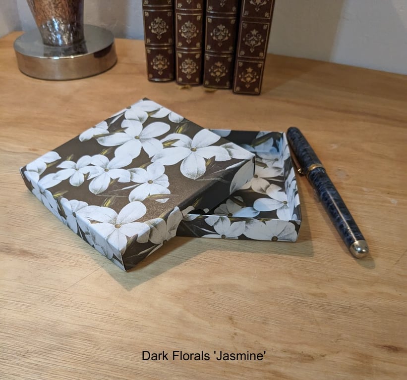 Two ultra-thin gift boxes - Dark Florals 'Jasmine' and 'Honeysuckle'