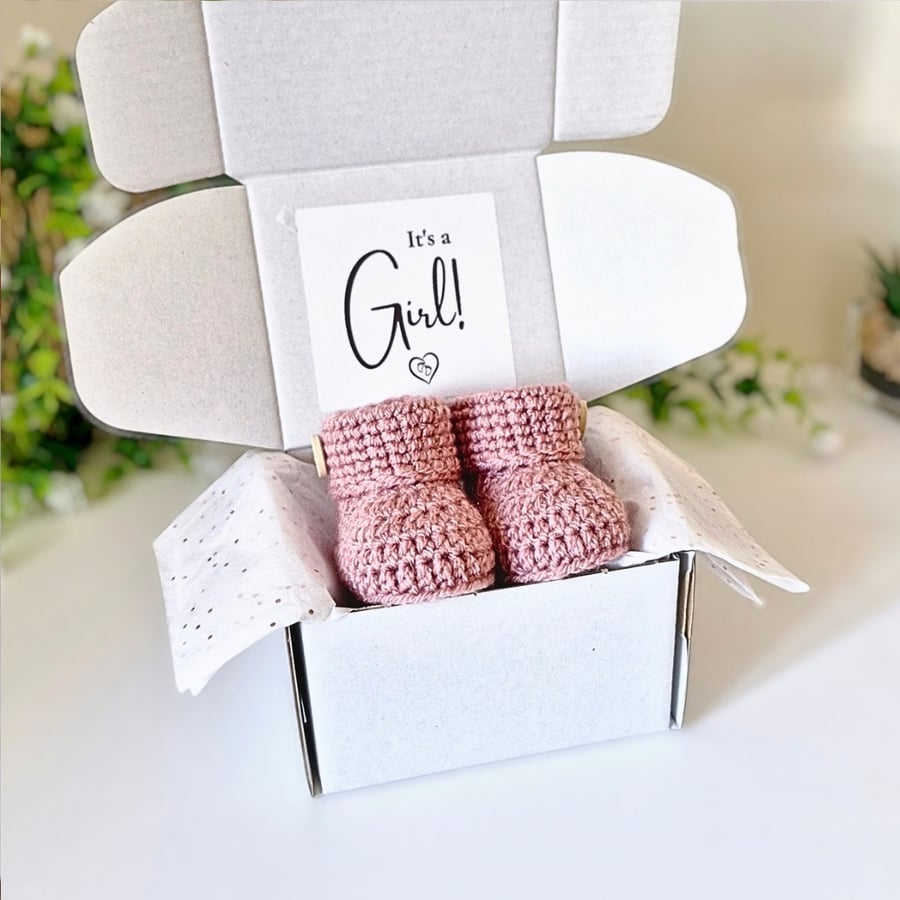 Baby Girl Gender Reveal Gift Box – Girl Baby Keepsake Gift