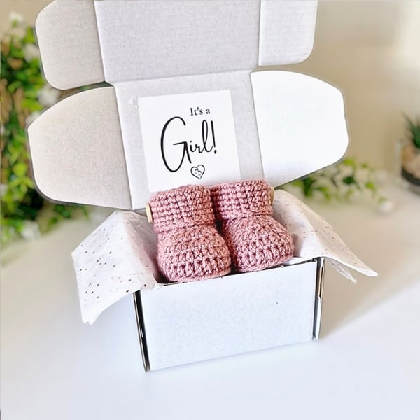 Baby Girl Gender Reveal Gift Box – Girl Baby Keepsake Gift