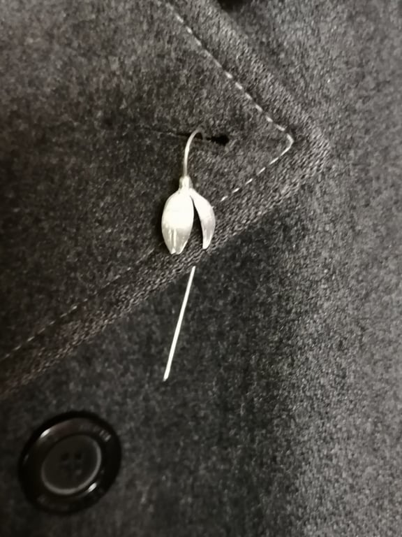 Snowdrop Pin hand made from Silver