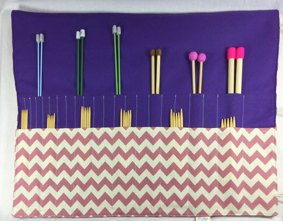 Straight and double pointed knitting needle case with pink chevrons, knitting ne