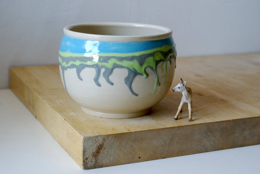 Sale - Dripping bowl in simply clay hand thrown stoneware bowl