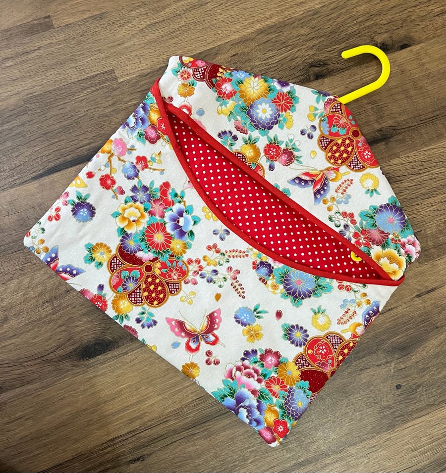 Peg bag in Japanese-inspired fabric