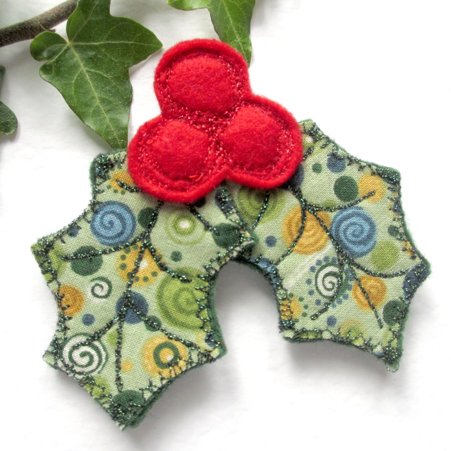 Holly Brooch. Funky Festive Pin. Christmas Brooch. Holly Pin.