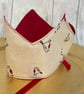 Set of 4 red and cream Skandi-style Christmas party crowns with velvet ribbons - Image 5