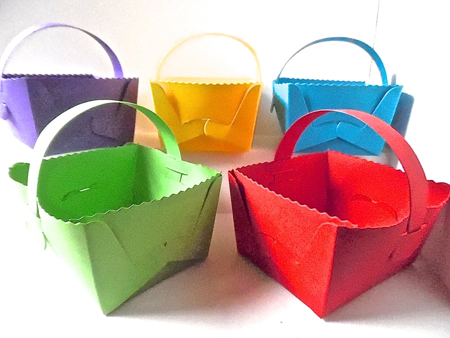 10 Basket Shaped Favour Boxes. BRIGHT card  Weddings Easter Baby Showers