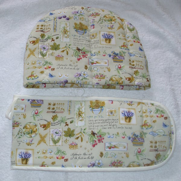 Autumn Days Tea cosy and oven glove set