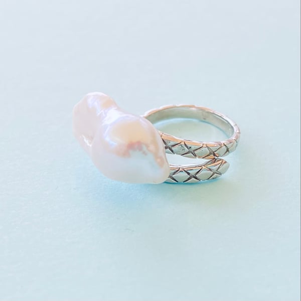 Baroque Pearl Ajustable Ring in Sterling Silver