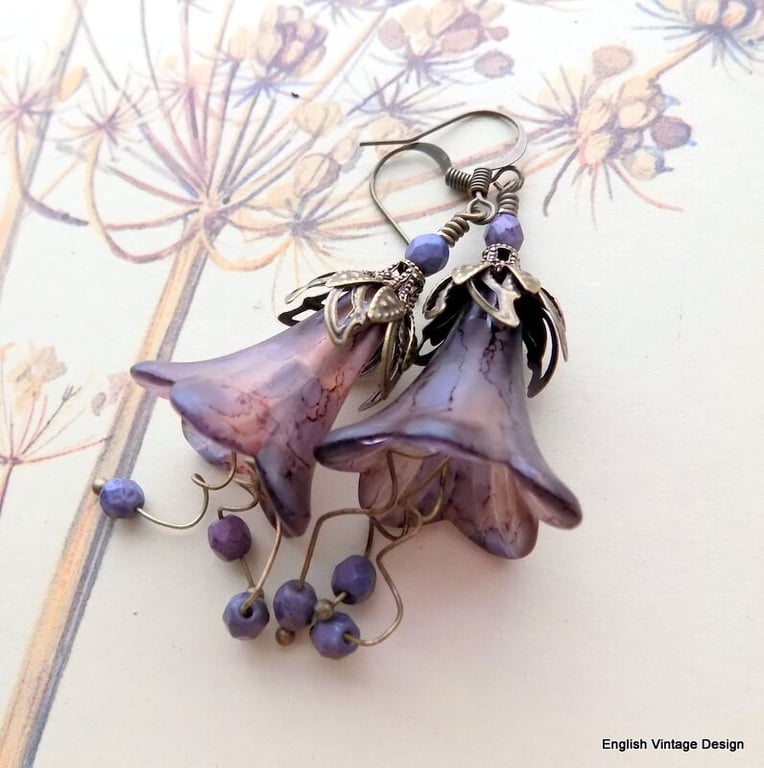 Aubergine "BLEWITS" Hand Painted Lucite Flower Earrings, Floral Boho Vintage 