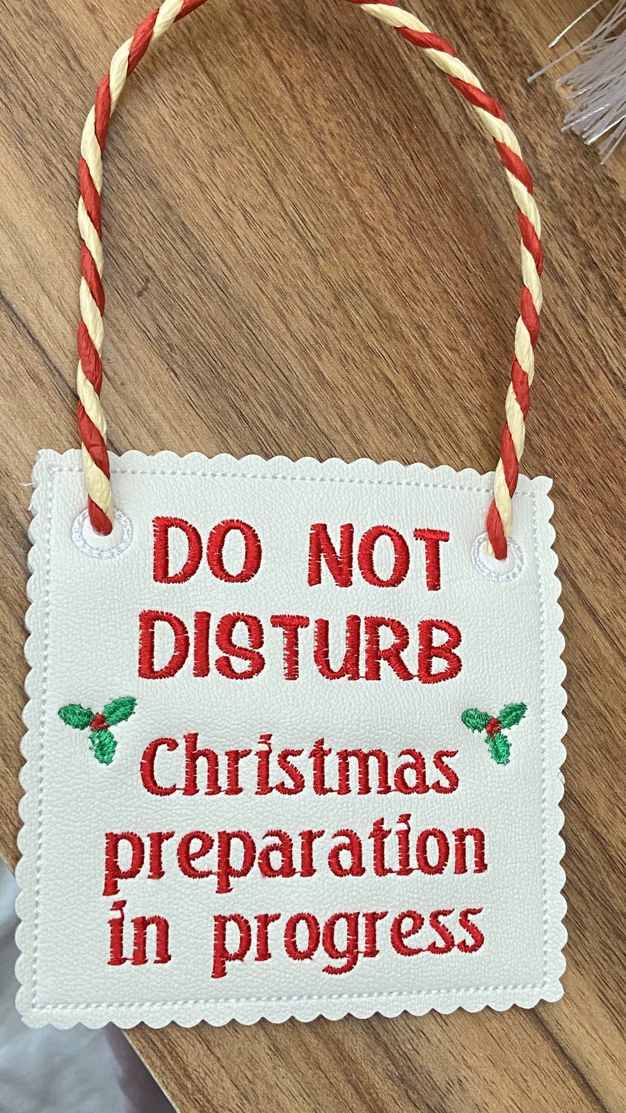 Christmas Door Sign  - DO NOT DISTURB 