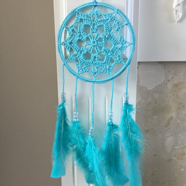 Crochet Dreamcatcher Wall Hanging in Turquoise 