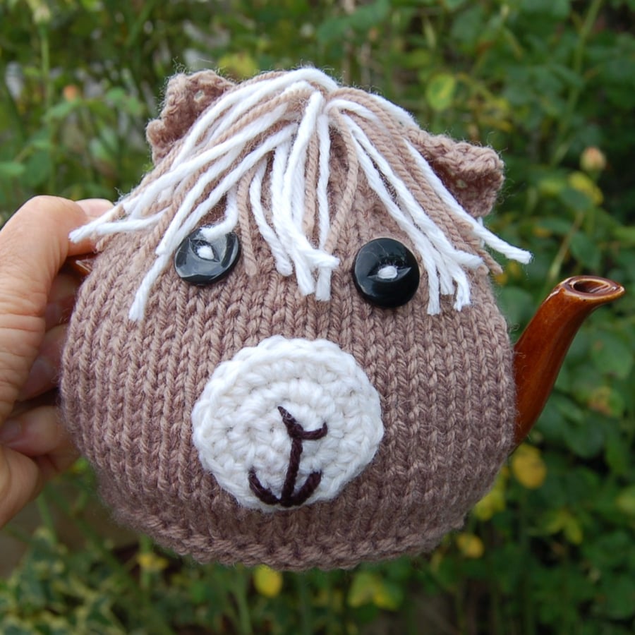 Alpaca face Tea cosy - to fit a small 1 or 2  cup teapot, knitted tea cosy