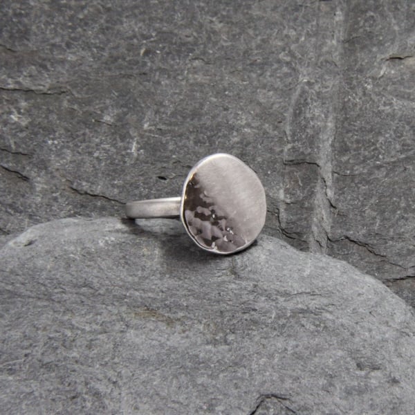 Silver Pebble ring - Sterling silver nugget ring - hammered silver ring - Reflec