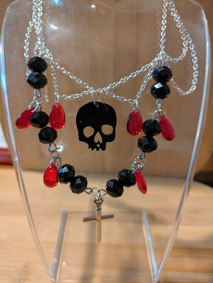 Lilith necklace 