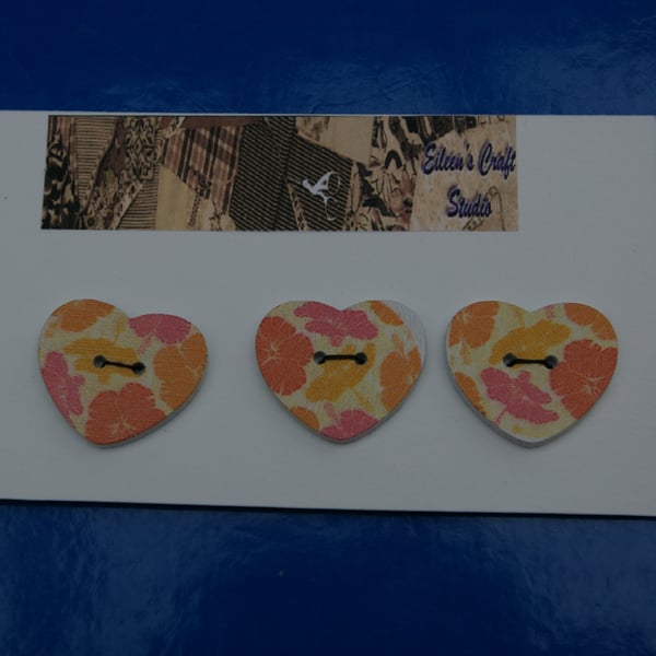 Buttons Set of 3 Large Heart Shaped Buttons