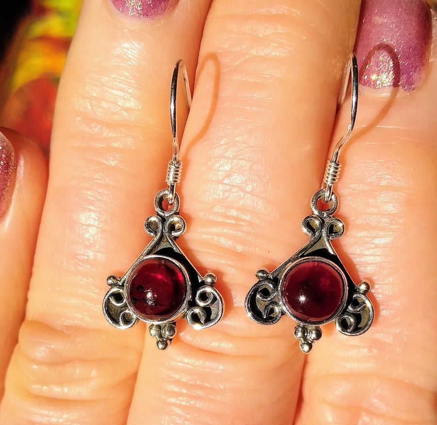 Natural garnet earrings new arrivals