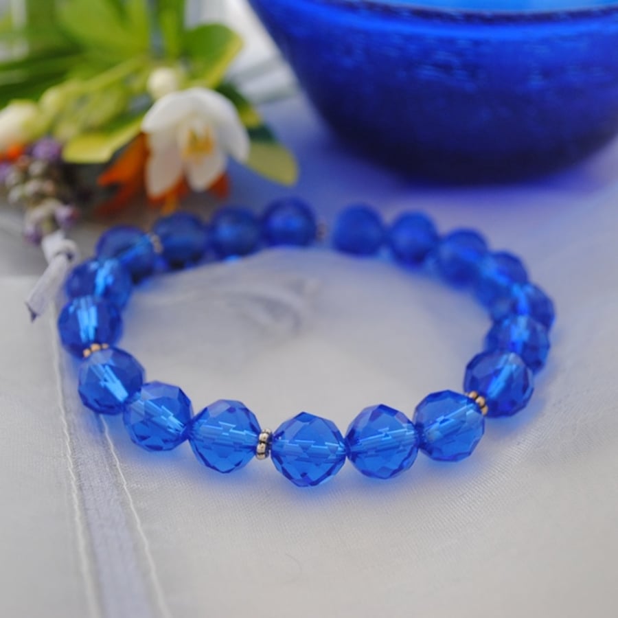 Sapphire blues stretch bracelet