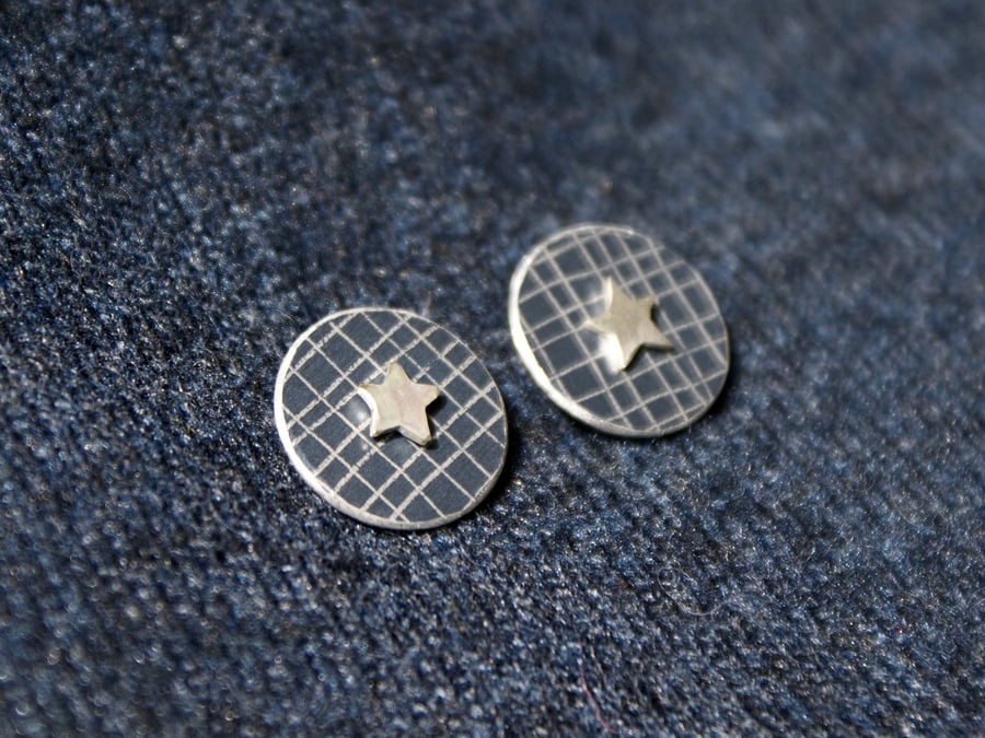 Grey and silver star studs