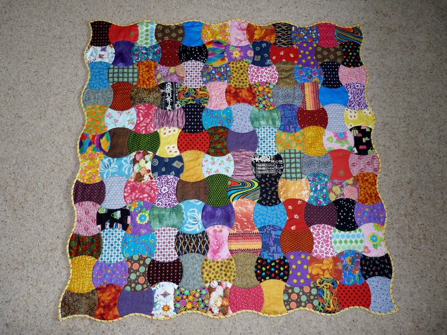 Apple Core Quilt suitable for Lap Quilt,  Cot Quilt , Playmat or Picnic Rug.