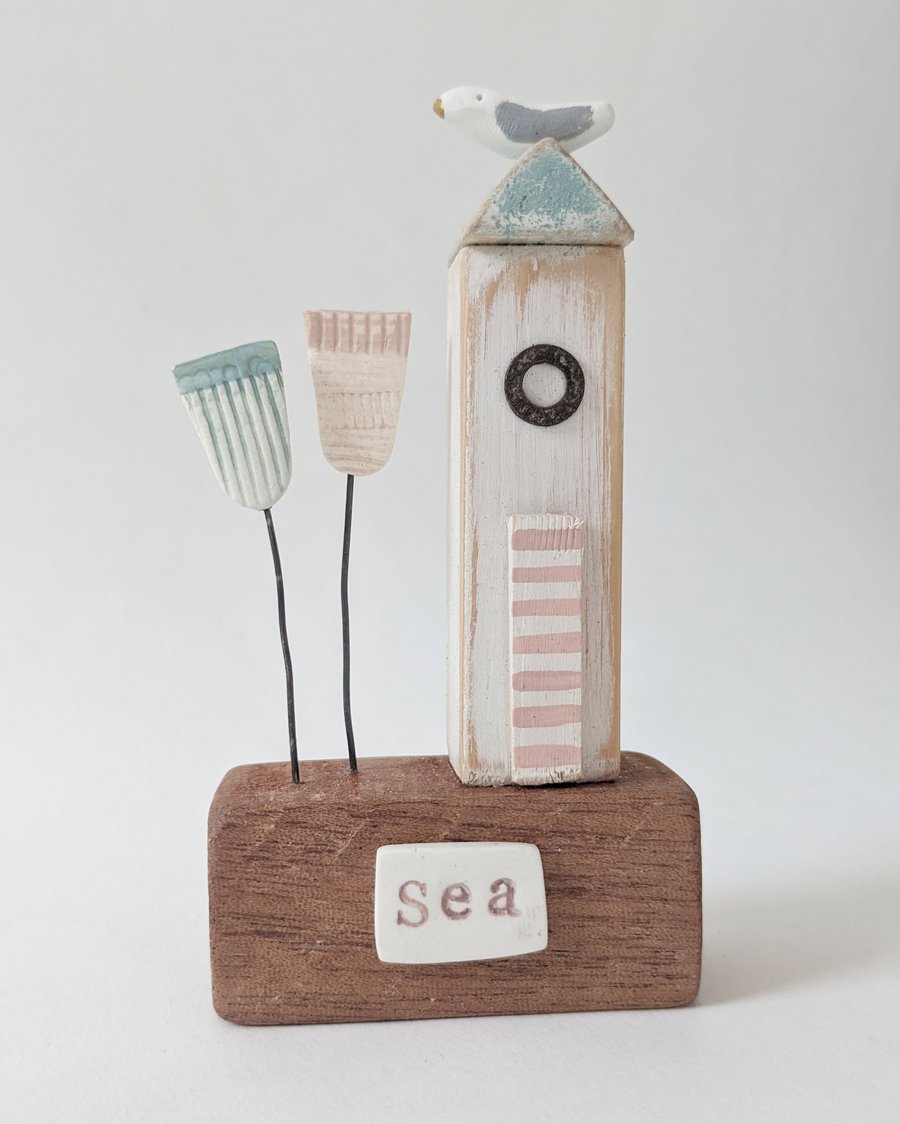 Little Wooden Sea Hut with Clay Flowers 'Sea'
