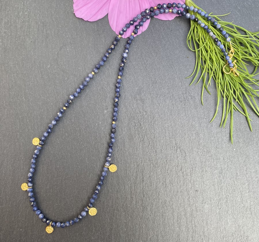Burmese Dark Blue Sapphire and Gold Vermeil Daisy Charm Necklace