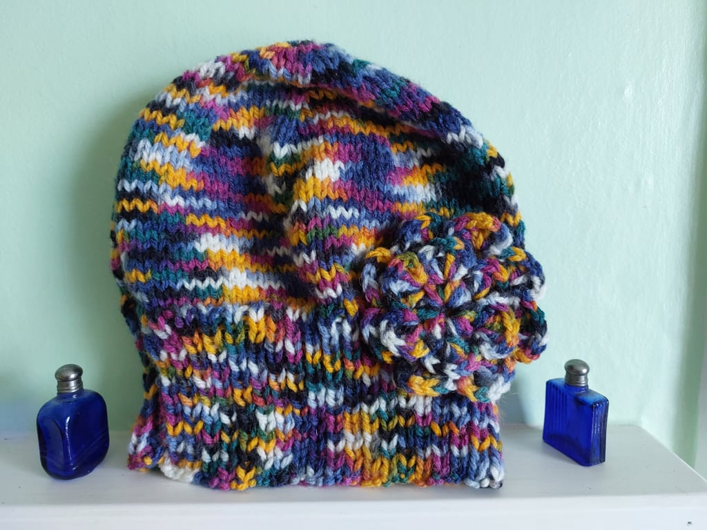Knitted Hat With Flower Motif Purple  