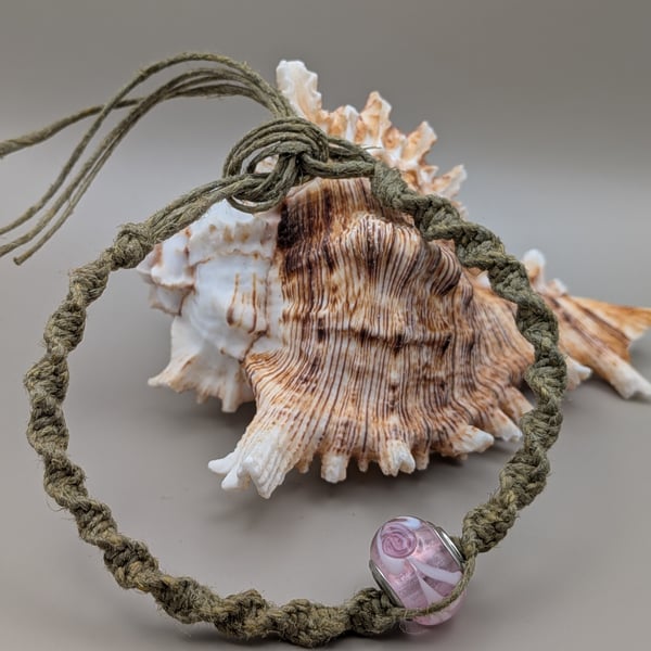 Handmade macrame and glass lamp work bead bracelet 