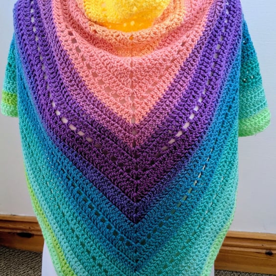 Ombre Triangle shawl