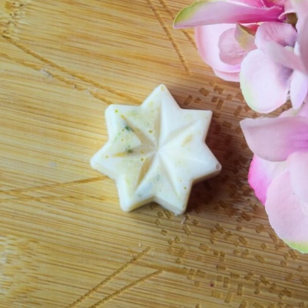 Jasmine wax melt.