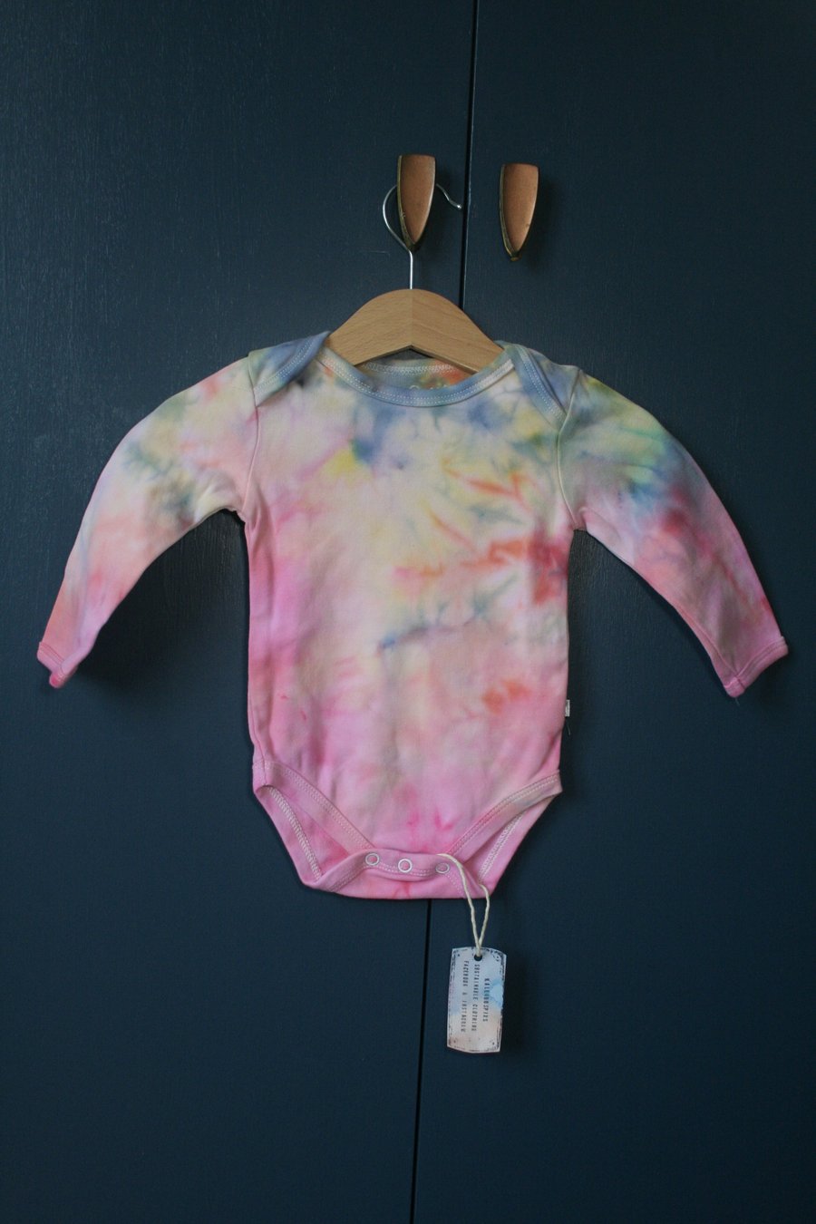 3-6 months Beautifully soft ice-dyed Pastel Long sleeved vest