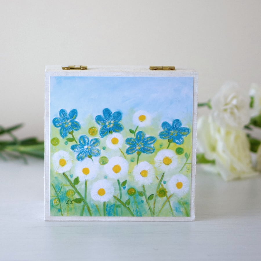 White Floral Trinket Box, Jewellery Box with Turquoise Flowers, Decorative Box