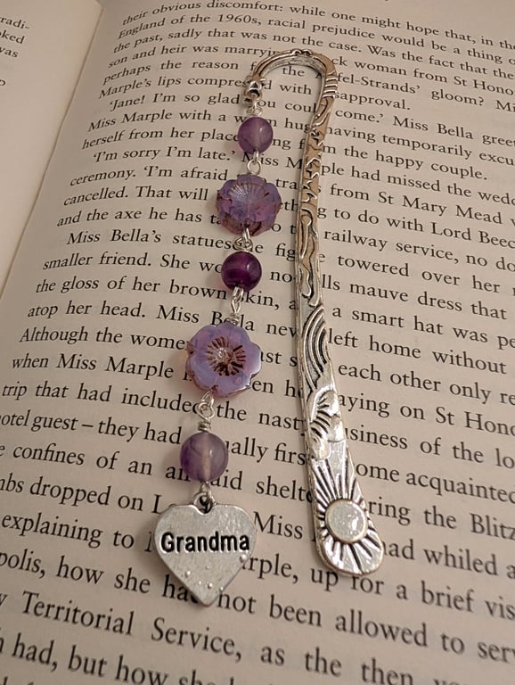 Lilac beaded bookmark with Grandma charm