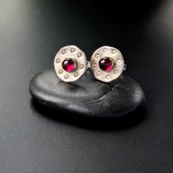 Recycled Sterling Silver Garnet Textured Disc Stud Earrings