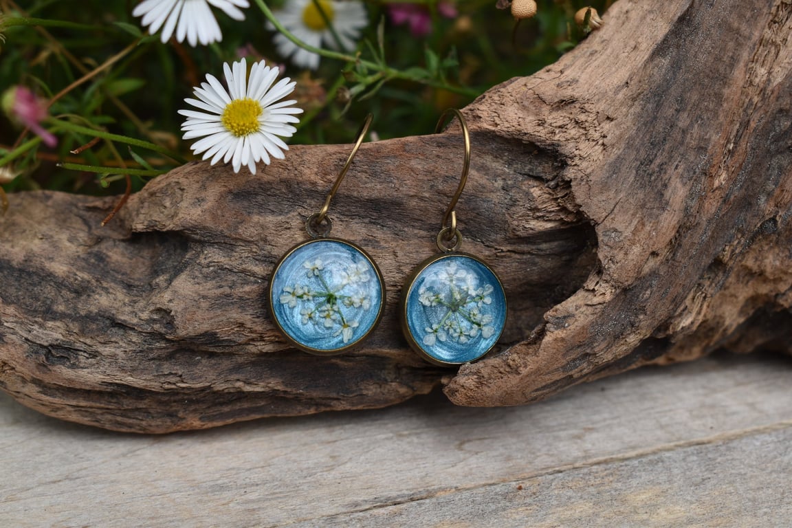 Hypoallergenic Real Pressed Flower Resin Earrings, Titanium Ear Hooks, Blue
