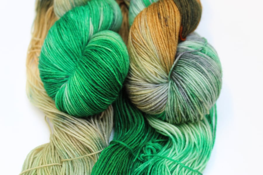 James Juniper Hand Dyed 4ply Sock Yarn 