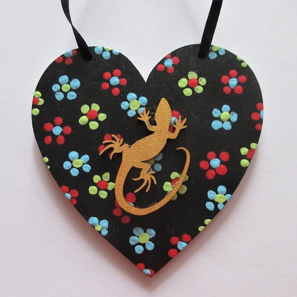 Lizard Hanging Heart Decoration Hand Painted Ditsy Flowers Reptile